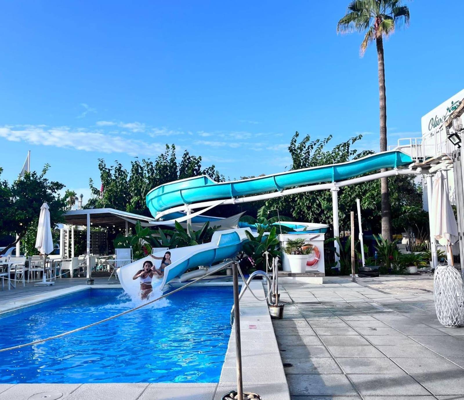 Bonito Y Relajante Apartamento En Puerto Alcudia Luaran gambar